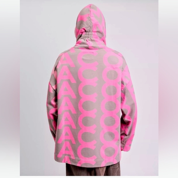 65% OFF!🔥🔥NWT $699 Marc Jacobs Unisex OVERSIZED Logo Drawstring Hoodie - Small - Picture 3 of 7